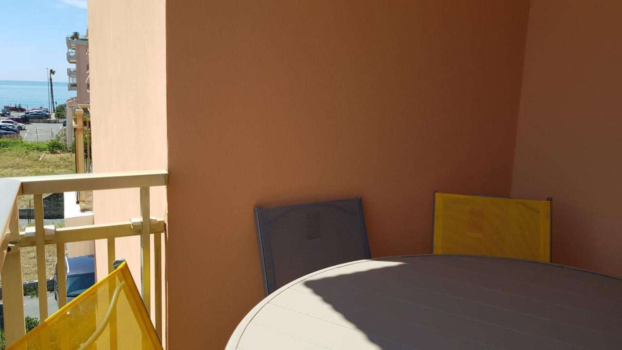 Casalmare Via Asse Apartment Вентимиля Екстериор снимка